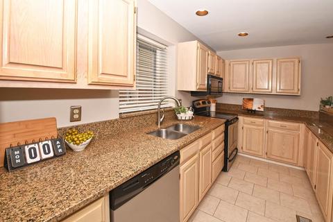 3403 Aston Ct, Cincinnati, OH 45209 photo 7