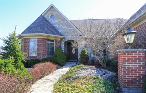 9888 Beech Dr, Cincinnati, OH 45231 photo 2