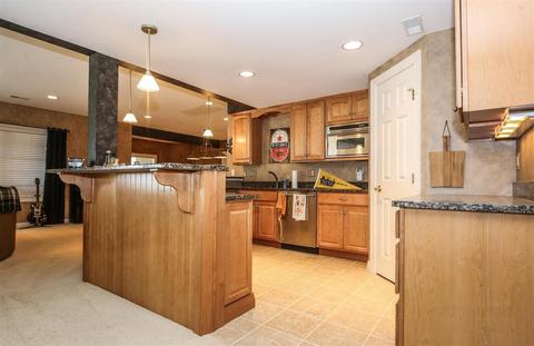 9888 Beech Dr, Cincinnati, OH 45231 photo 20