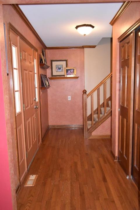 2829 E Cove Ct, Maineville, OH 45039 photo 2