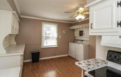 7646 Forest Rd, Cincinnati, OH 45255 photo 12