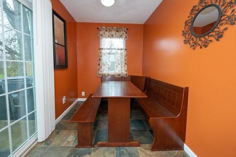 554 Glenrose Ln, Cincinnati, OH 45244 photo 9