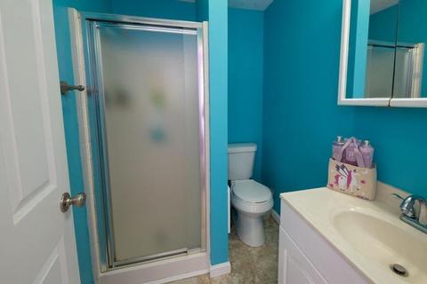 554 Glenrose Ln, Cincinnati, OH 45244 photo 18
