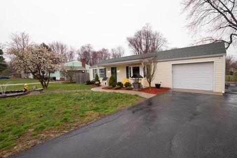 554 Glenrose Ln, Cincinnati, OH 45244 photo 2