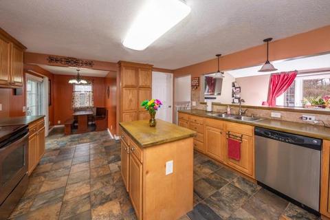 554 Glenrose Ln, Cincinnati, OH 45244 photo 8