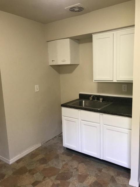 25 Intervine Pl, Cincinnati, OH 45220 photo 4