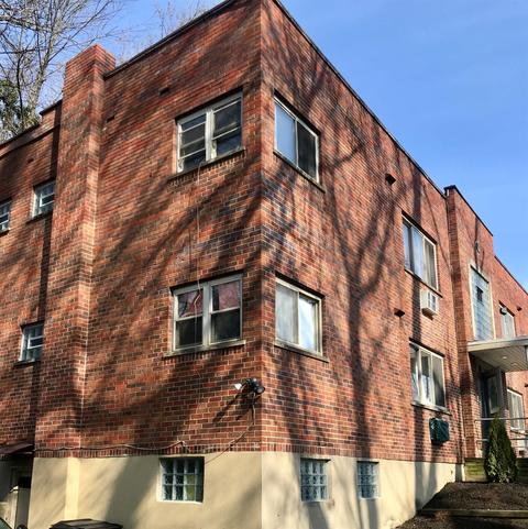 25 Intervine Pl, Cincinnati, OH 45220 photo 2
