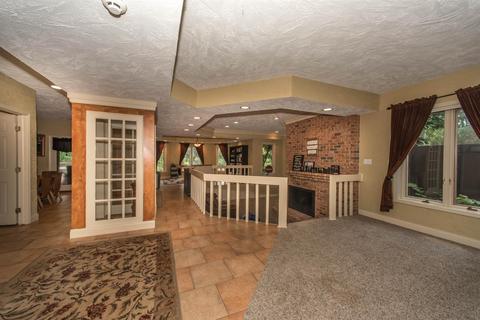 8710 Toftrees Ln, Springboro, OH 45066 photo 16