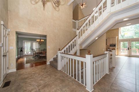 8710 Toftrees Ln, Springboro, OH 45066 photo 4