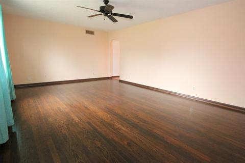 106 Pomerene Ave, Morrow, OH 45152 photo 5