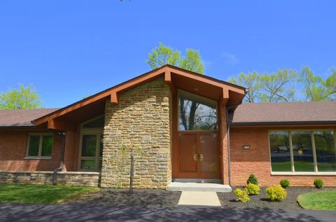 8150 Springvalley Dr, Cincinnati, OH 45236 photo 2
