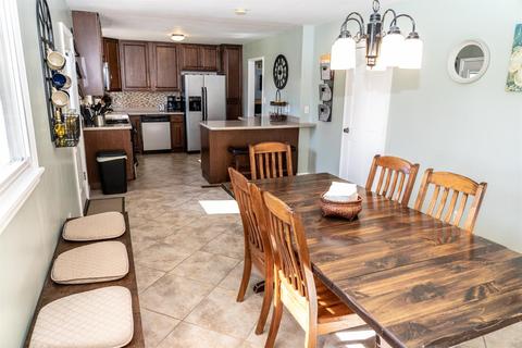 454 Tecumseh Dr, Cincinnati, OH 45244 photo 6