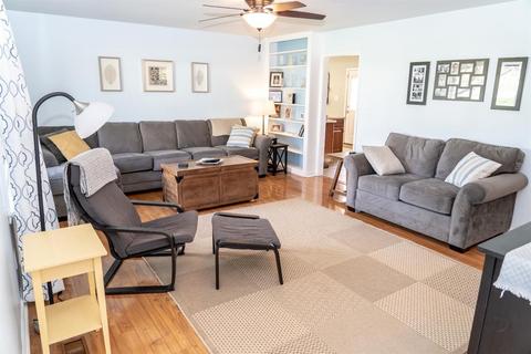 454 Tecumseh Dr, Cincinnati, OH 45244 photo 8