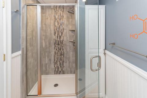 7432 Drake Rd, Cincinnati, OH 45243 photo 22