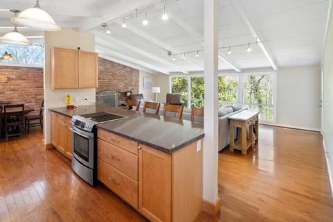 7432 Drake Rd, Cincinnati, OH 45243 photo 9