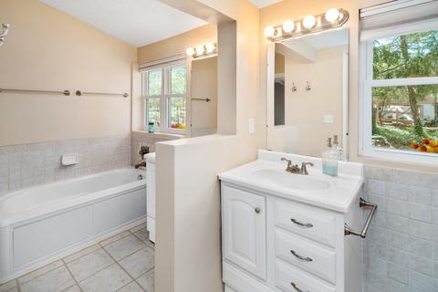 7432 Drake Rd, Cincinnati, OH 45243 photo 13