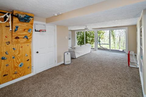 7432 Drake Rd, Cincinnati, OH 45243 photo 15