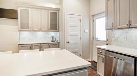963 Hatch St, Cincinnati, OH 45202 photo 8