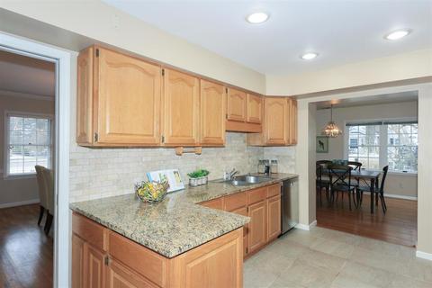 8948 Hollyhock Dr, Cincinnati, OH 45231 photo 16