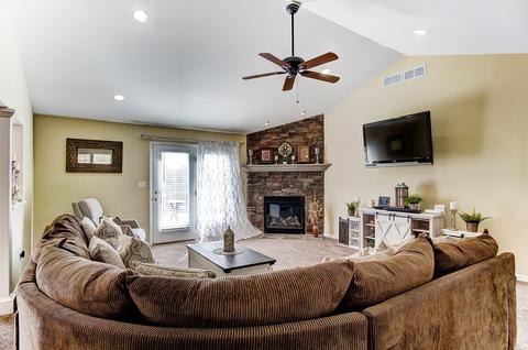 1708 Cedar Trl, New Richmond, OH 45157 photo 5