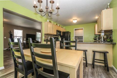 4209 Taylor Rd, Batavia, OH 45103 photo 9