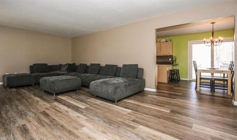 4209 Taylor Rd, Batavia, OH 45103 photo 4