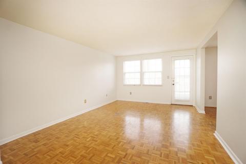 8062 Hetz Dr, Cincinnati, OH 45242 photo 3