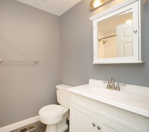 8062 Hetz Dr, Cincinnati, OH 45242 photo 12