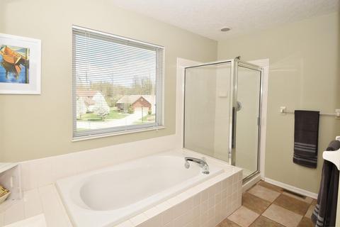 7192 Wethersfield Dr, Hamilton Township, OH 45039 photo 15