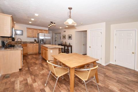 7192 Wethersfield Dr, Hamilton Township, OH 45039 photo 6
