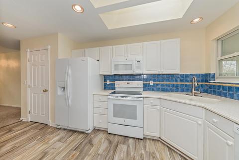 526 Davis Rd, Cincinnati, OH 45255 photo 8