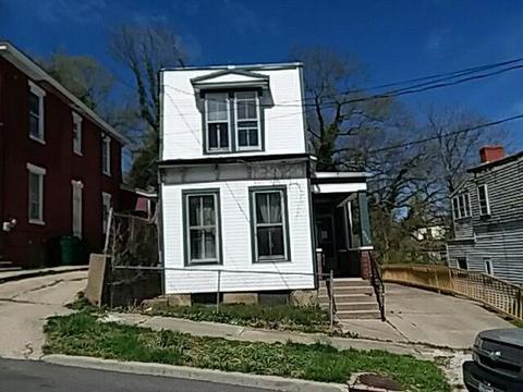 2008 Powers St, Cincinnati, OH 45223 photo 2