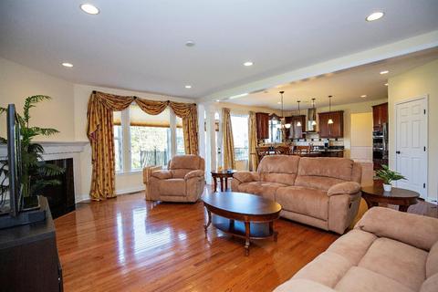 5117 Oak Brook Dr, Cincinnati, OH 45244 photo 9