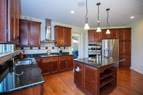 5117 Oak Brook Dr, Cincinnati, OH 45244 photo 8
