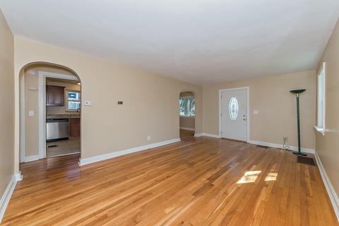 4105 Simpson Ave, Cincinnati, OH 45227 photo 3