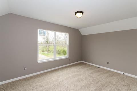 3360 Forestview Gardens Dr, Cincinnati, OH 45211 photo 14