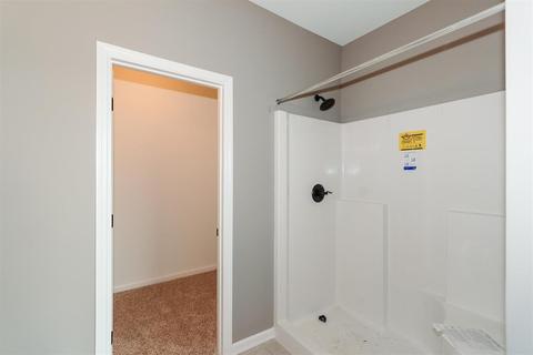 3360 Forestview Gardens Dr, Cincinnati, OH 45211 photo 18