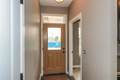 3360 Forestview Gardens Dr, Cincinnati, OH 45211 photo 4