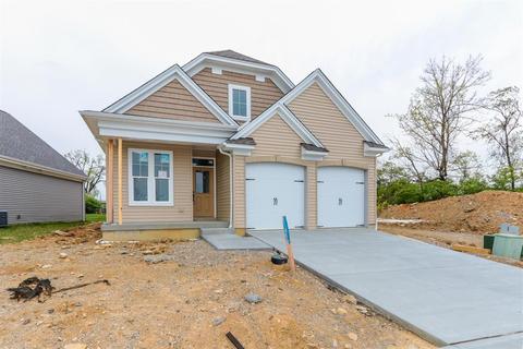 3360 Forestview Gardens Dr, Cincinnati, OH 45211 photo 2