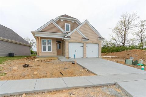 3360 Forestview Gardens Dr, Cincinnati, OH 45211 photo 1