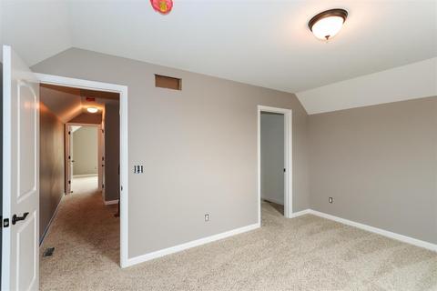 3360 Forestview Gardens Dr, Cincinnati, OH 45211 photo 19