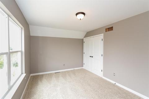 3360 Forestview Gardens Dr, Cincinnati, OH 45211 photo 20