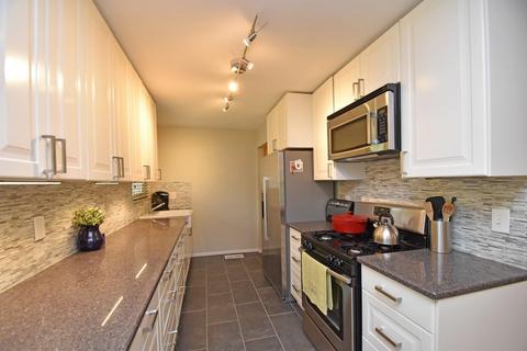 9030 Rolling Ln, Cincinnati, OH 45236 photo 12