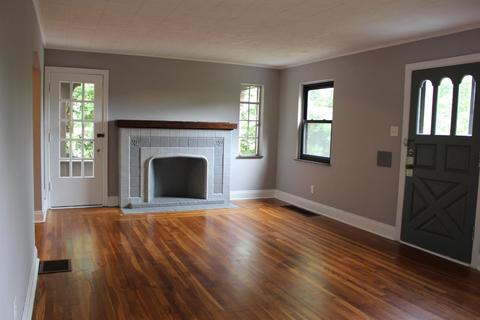 2336 Galbraith Rd, Cincinnati, OH 45237 photo 2