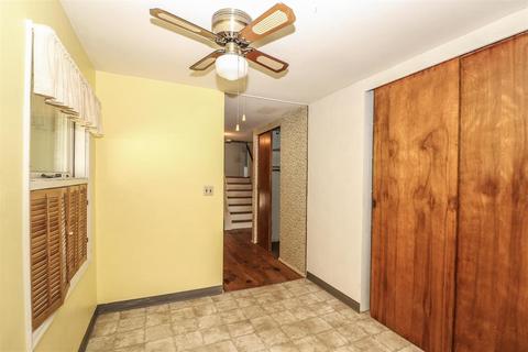 29 Hamlin Dr, Greenhills, OH 45218 photo 11