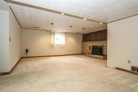 9395 Ranchill Dr, Cincinnati, OH 45231 photo 15