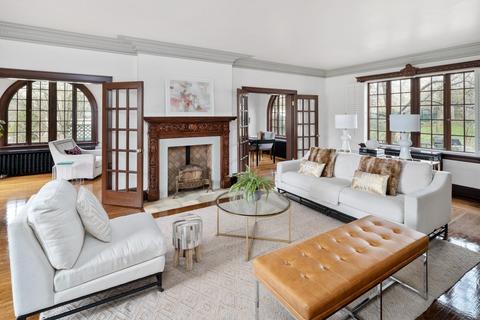 3040 Observatory Ave, Cincinnati, OH 45208 photo 4