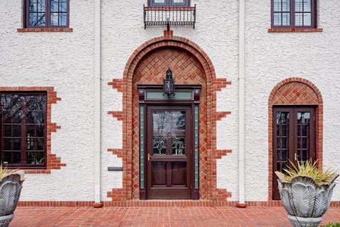 3040 Observatory Ave, Cincinnati, OH 45208 photo 2