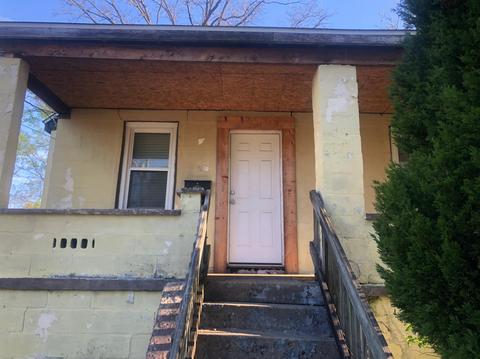 1126 Behles Ave, Lincoln Heights, OH 45215 photo 2