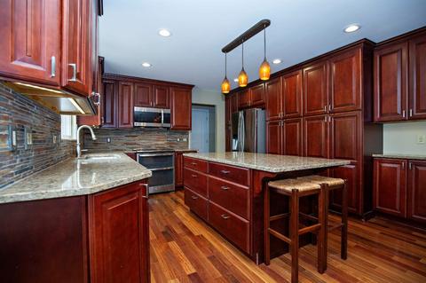 649 Dorgene Ln, Cincinnati, OH 45244 photo 8